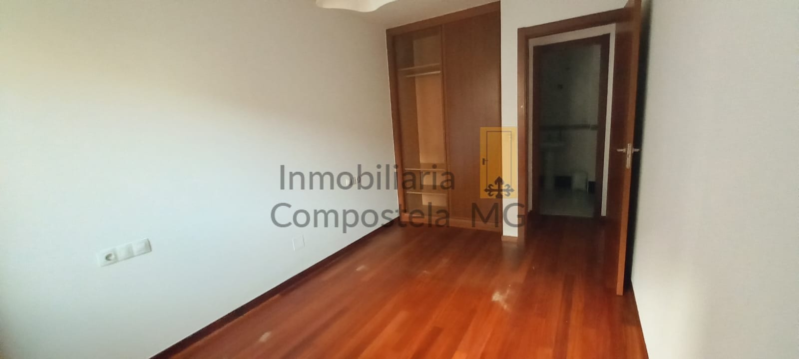 PISOS EN VENTA EN MILLADOIRO (20)