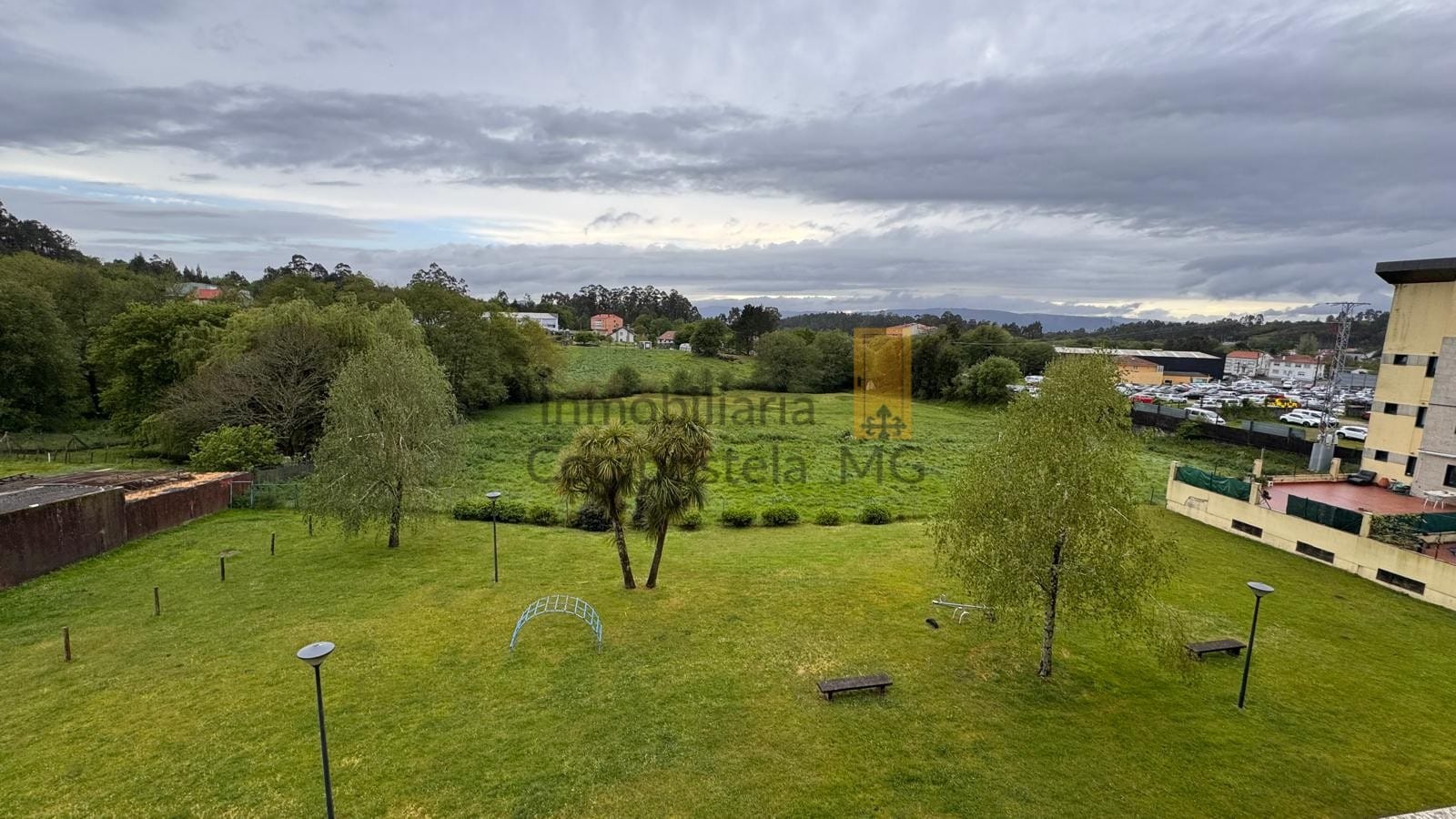 Dúplex en venta en Calle ESPIÑO , Teo (36)