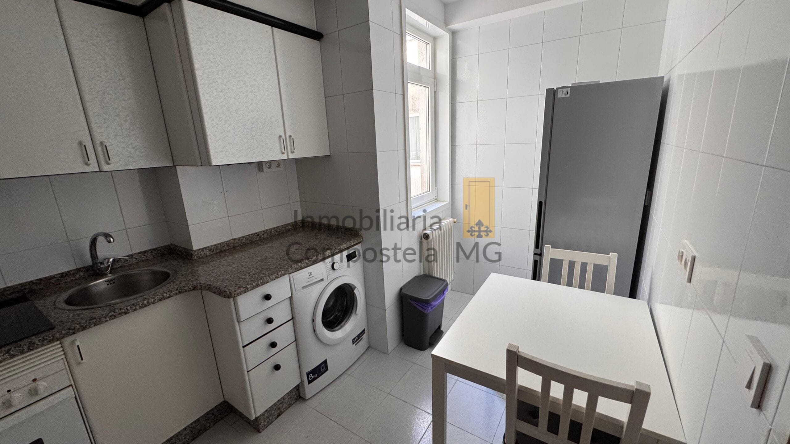 PISO EN ALQUILER EN O MILLADOIRO (12)