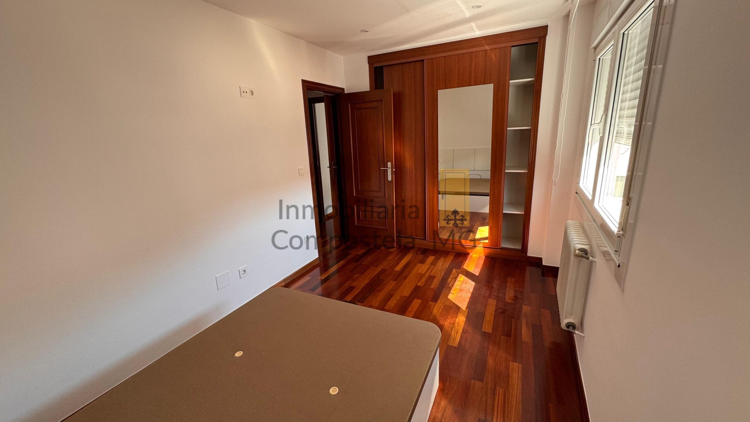 PISO EN ALQUILER EN O MILLADOIRO (8)