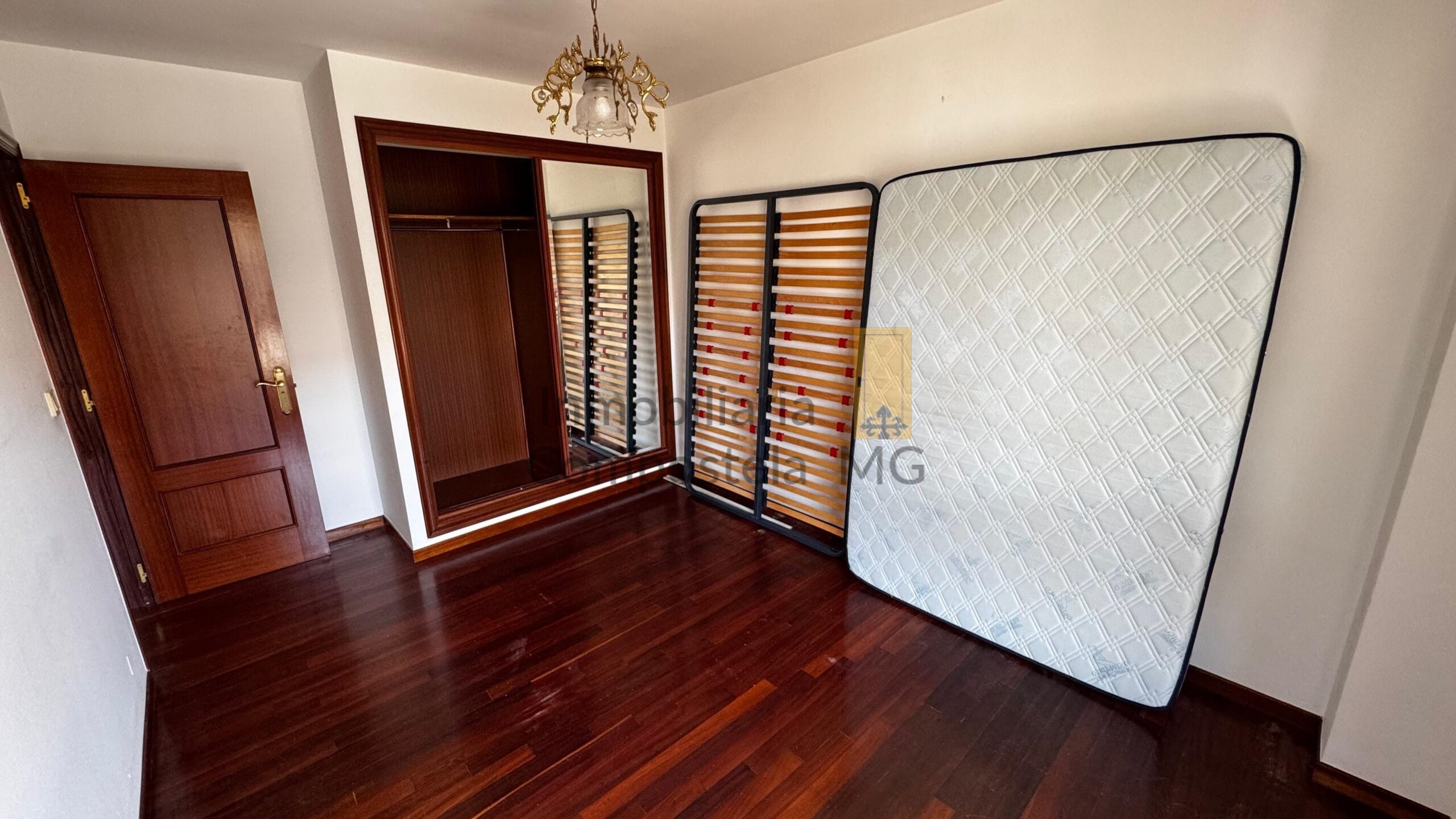 Piso en alquiler en Calle Pardiñeiros (21)