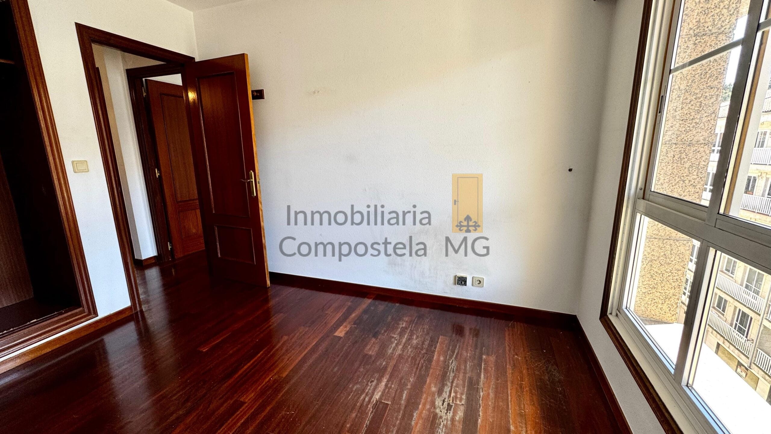 Piso en alquiler en Calle Pardiñeiros (24)