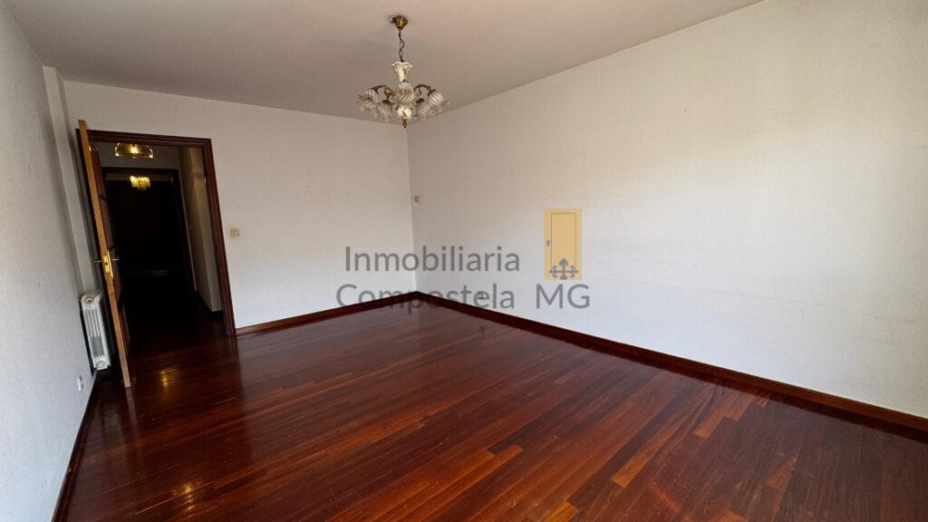 piso en alquiler en O Milladoiro salón amplio