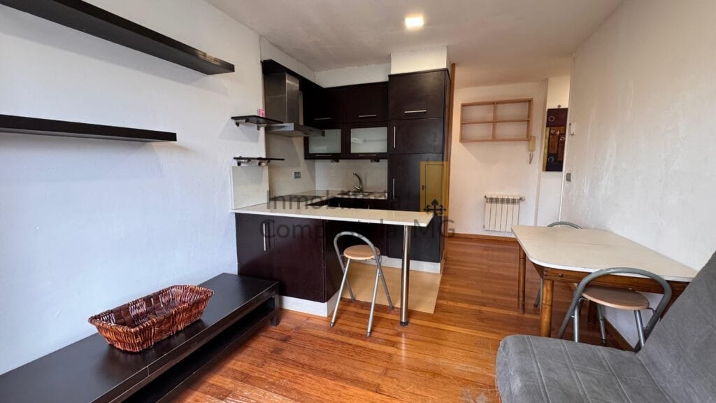 PISO EN VENTA EN BERTAMIRÁNS