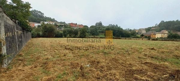 terreno en venta en Ames (2)