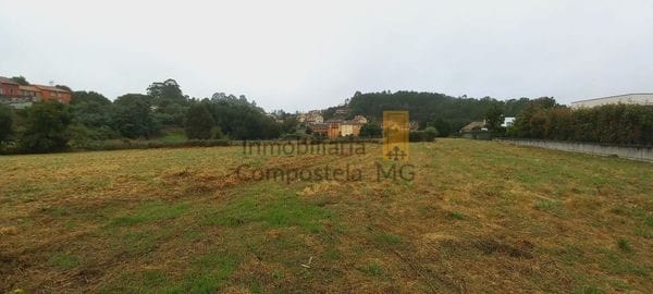terreno en venta en Ames (8)