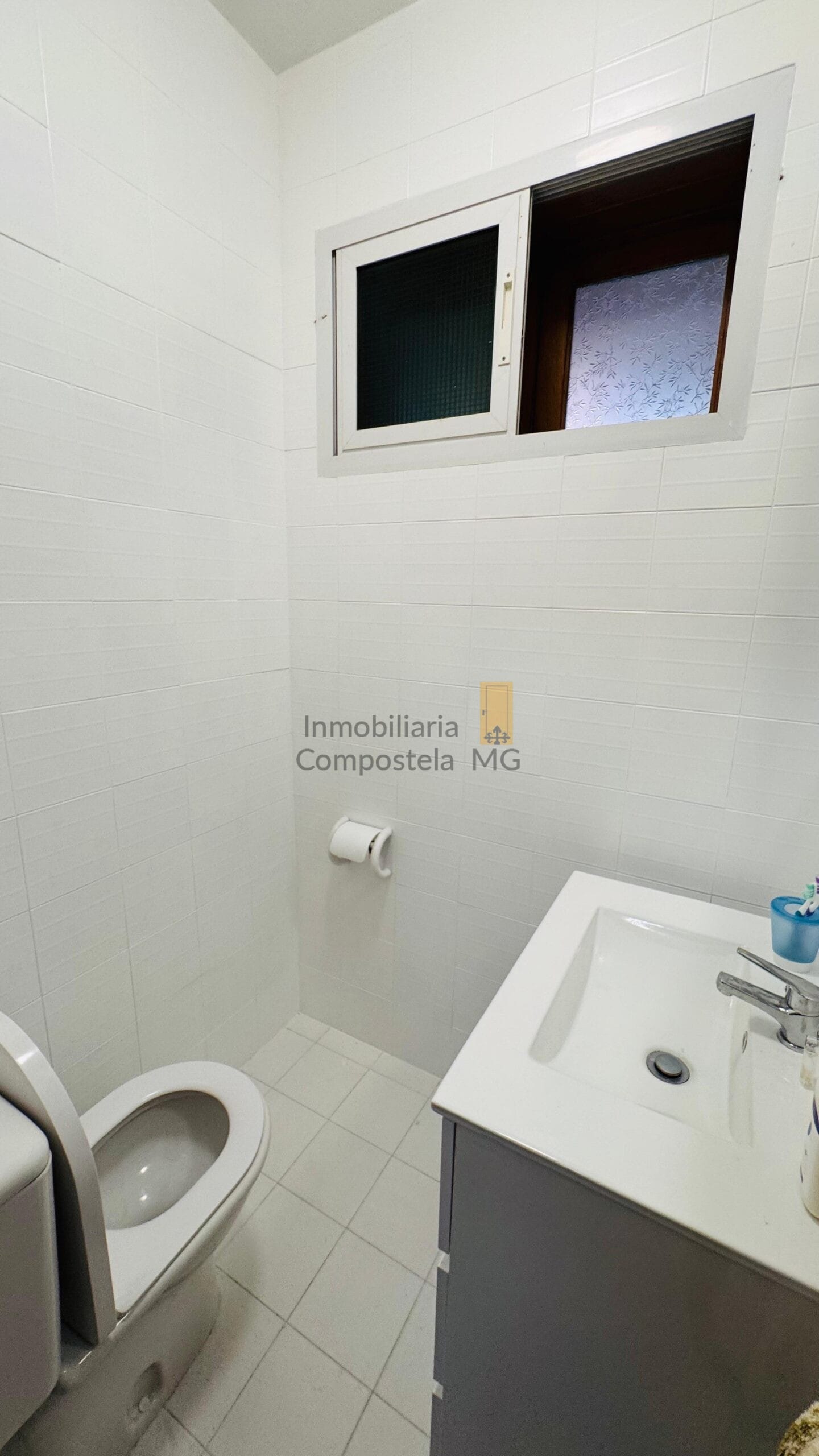Casa Chalet independiente en venta en Calle do Romaño (14)