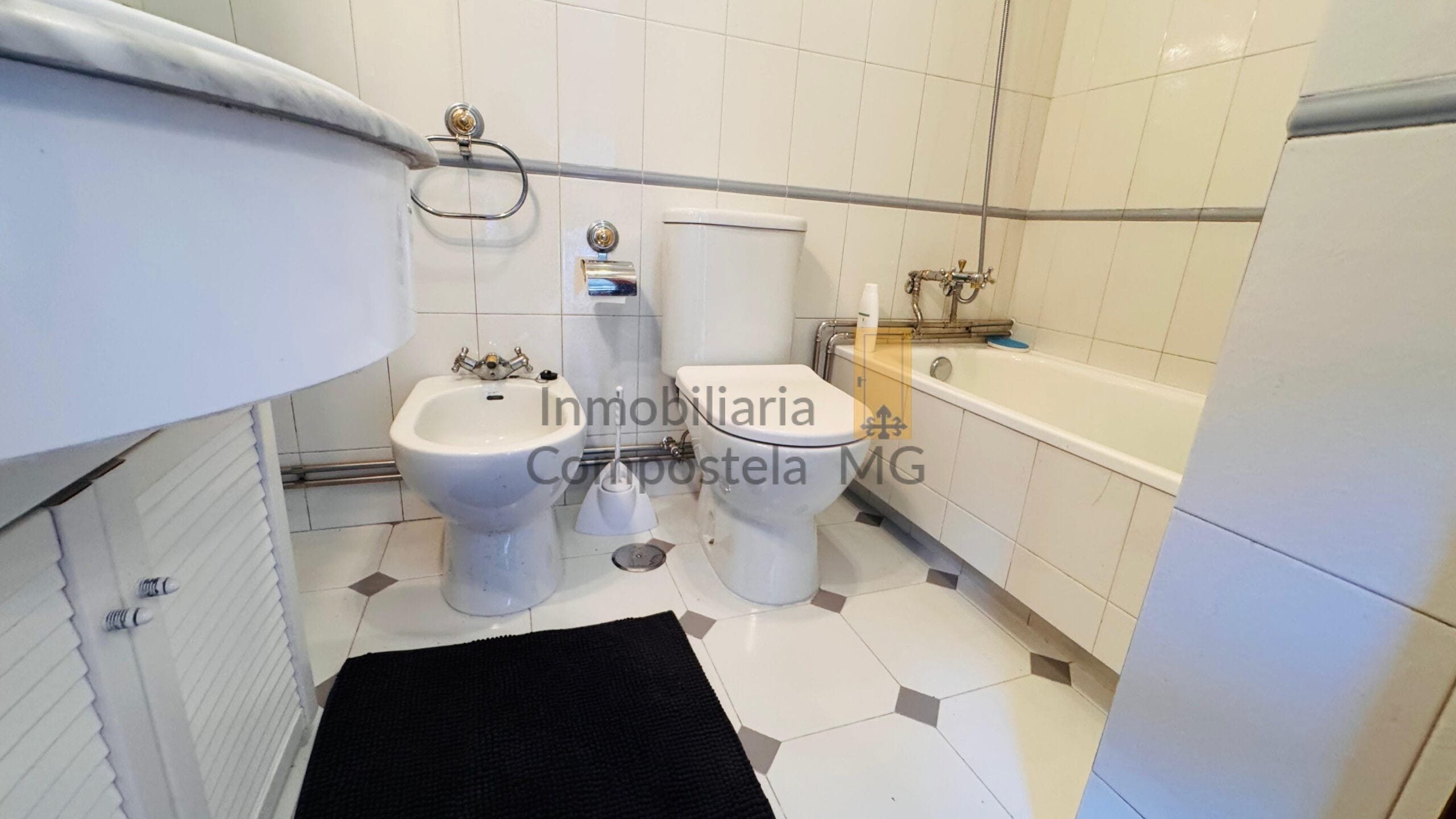 Casa Chalet independiente en venta en Calle do Romaño (25)