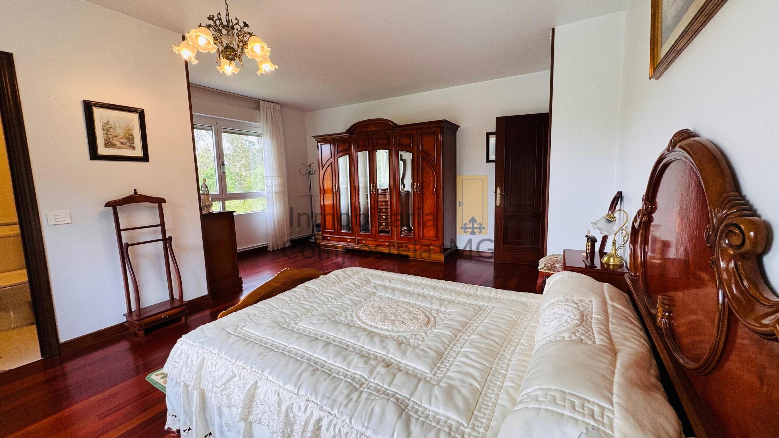 Casa Chalet independiente en venta en Calle do Romaño (31)