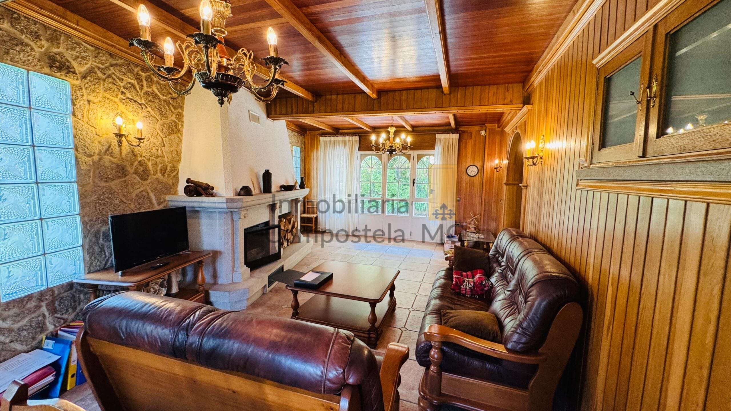 Casa Chalet independiente en venta en Calle do Romaño (54)
