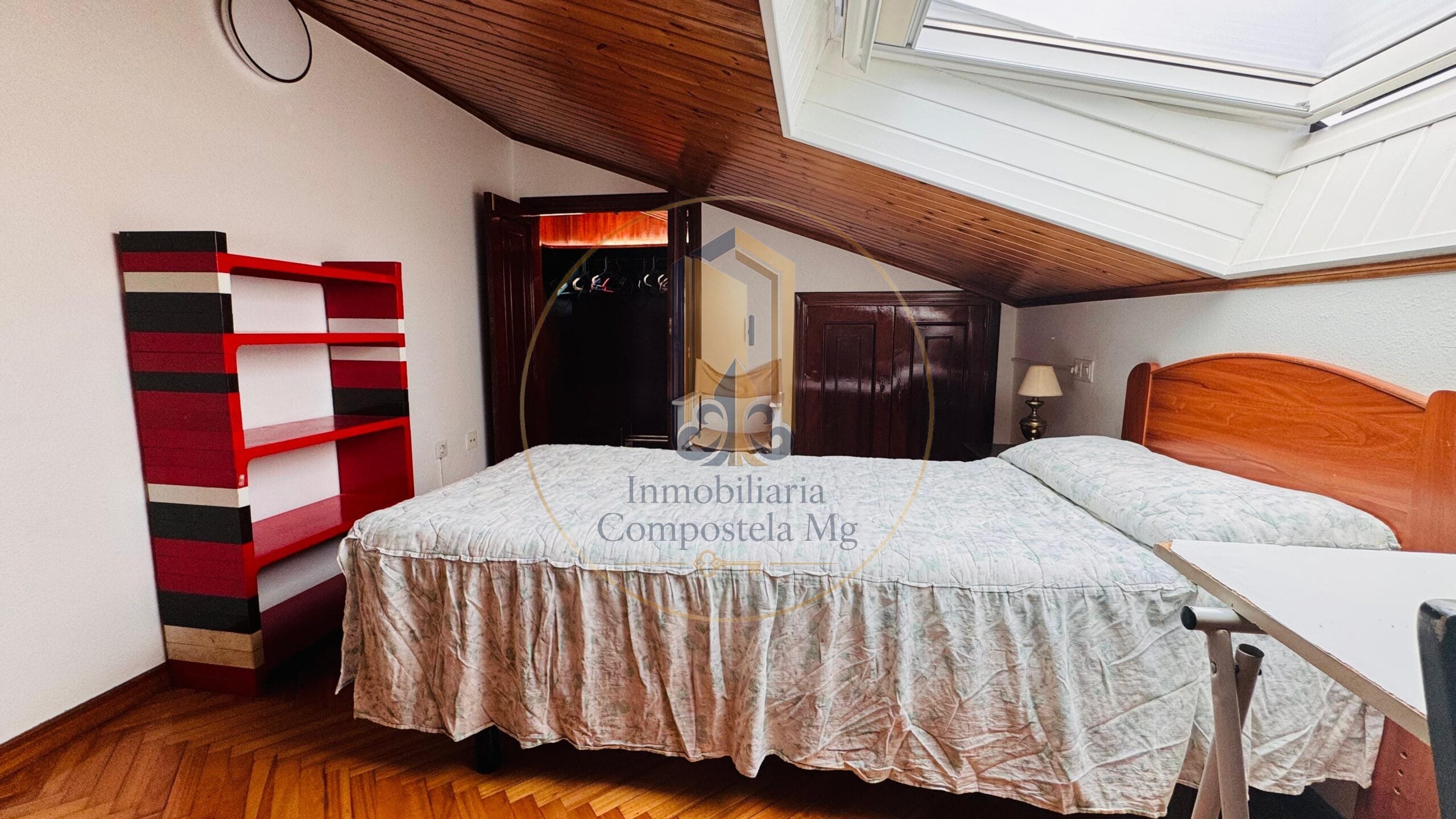 Ático en alquiler para estudiantes en calle do Hórreo INMOBILIARIA COMPOSTELA MG (2)
