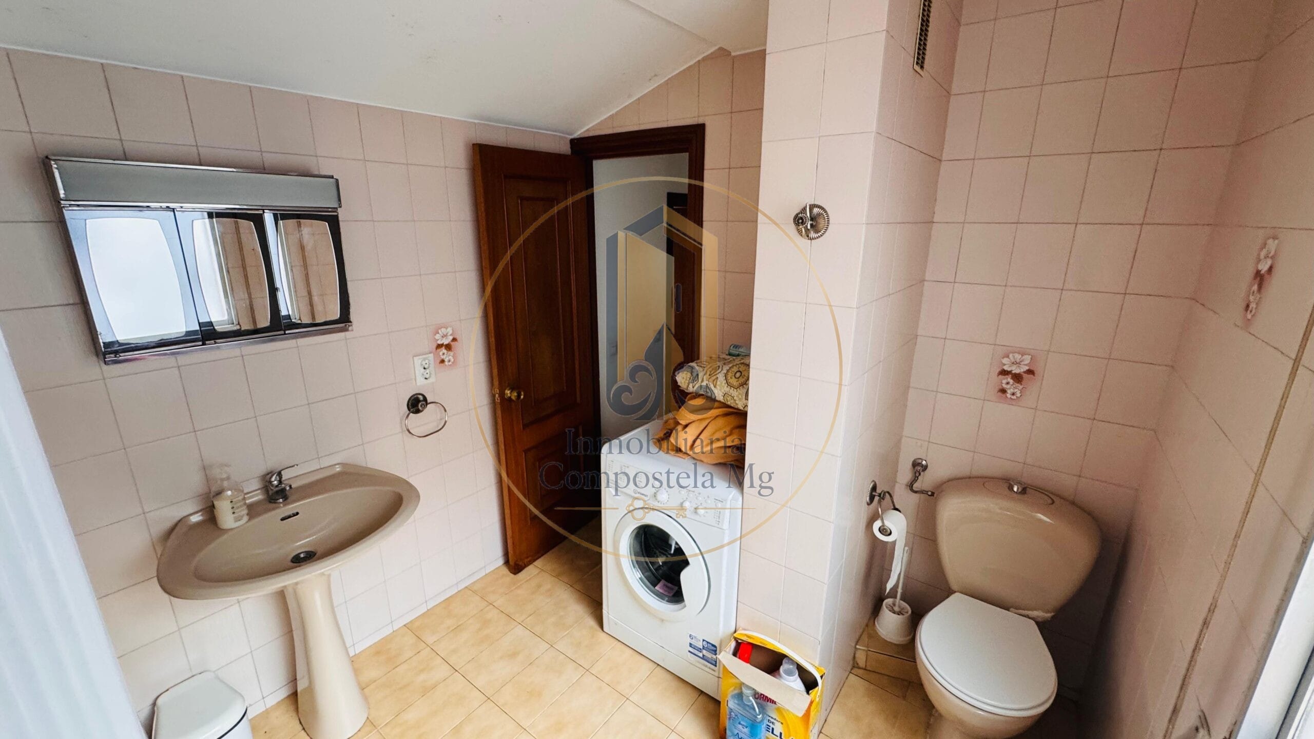 Ático en alquiler para estudiantes en calle do Hórreo INMOBILIARIA COMPOSTELA MG (7)