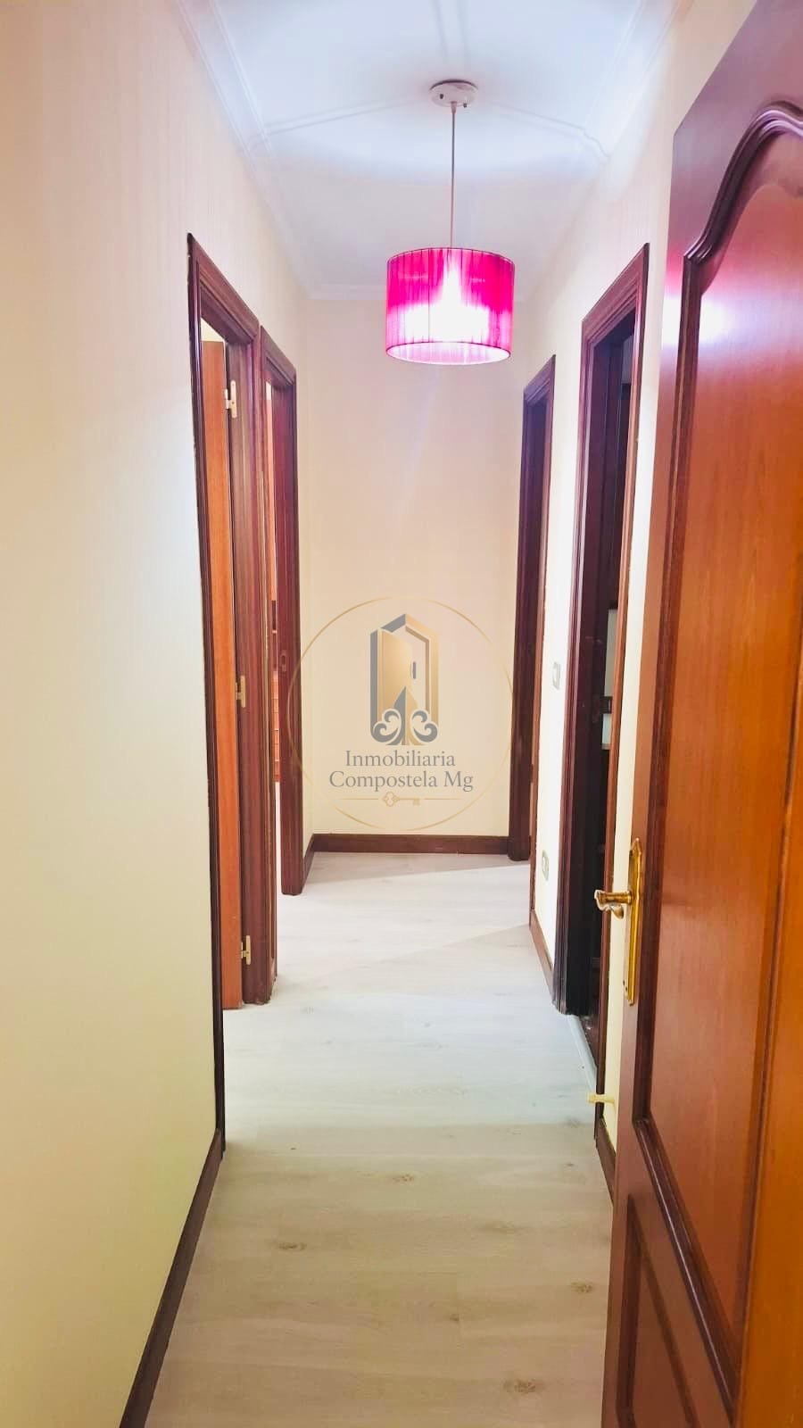 Piso en venta en calle Barcelona Vigo (2)
